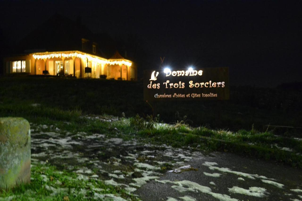 Domaine Des Trois Sorciers Bed and Breakfast Bouxwiller  Exterior foto